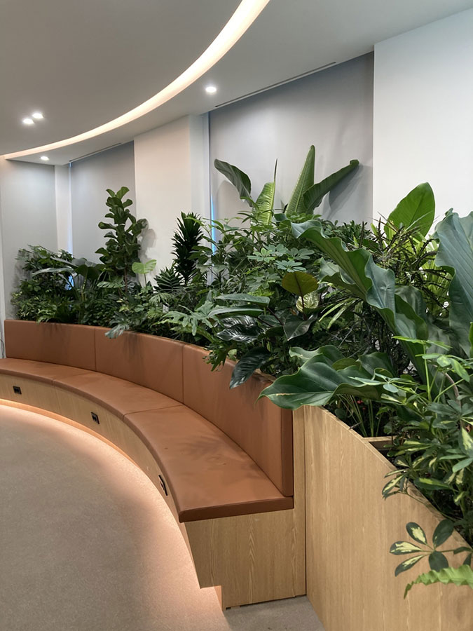 Paysagiste pour les entreprises Ile de France. Réponde rapide au 09 74 56 98 43. Confiez votre projet d'aménagement paysager d'entreprise à Richy Paysage